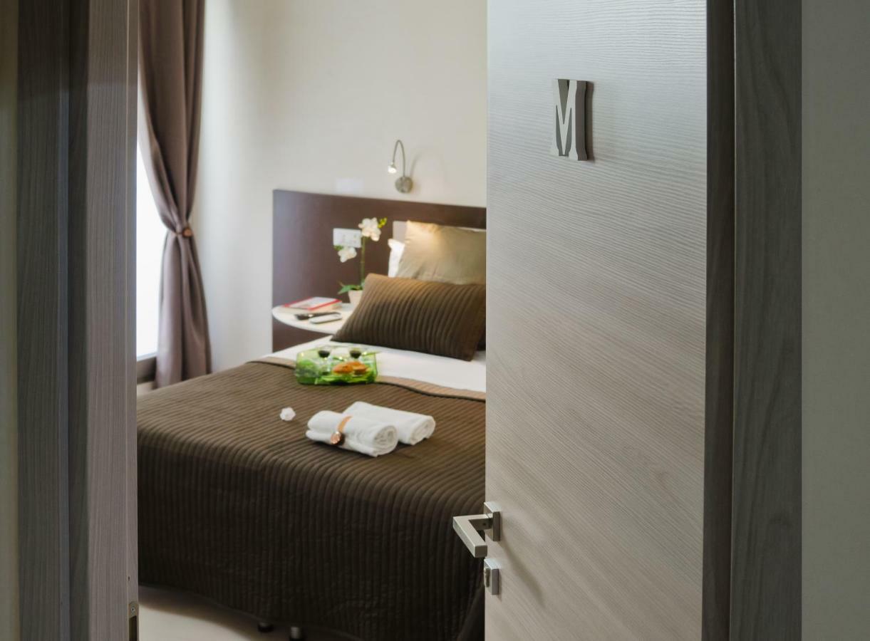 B&B Radici เมเลนดูญโญ ภายนอก รูปภาพ